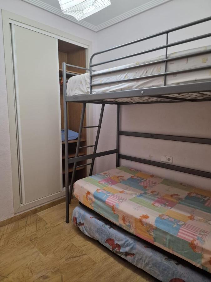 Apartamento Con Jardin En Playa Cabo Roig Tiene Wifi Orihuela Bagian luar foto